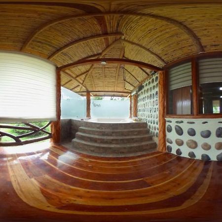 Ama Ecolodge Puerto Misahuallí Exterior foto